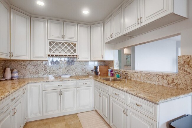 Building Photo - Modern Ocean View Home in La Jolla 4 Bed, 3 Bath