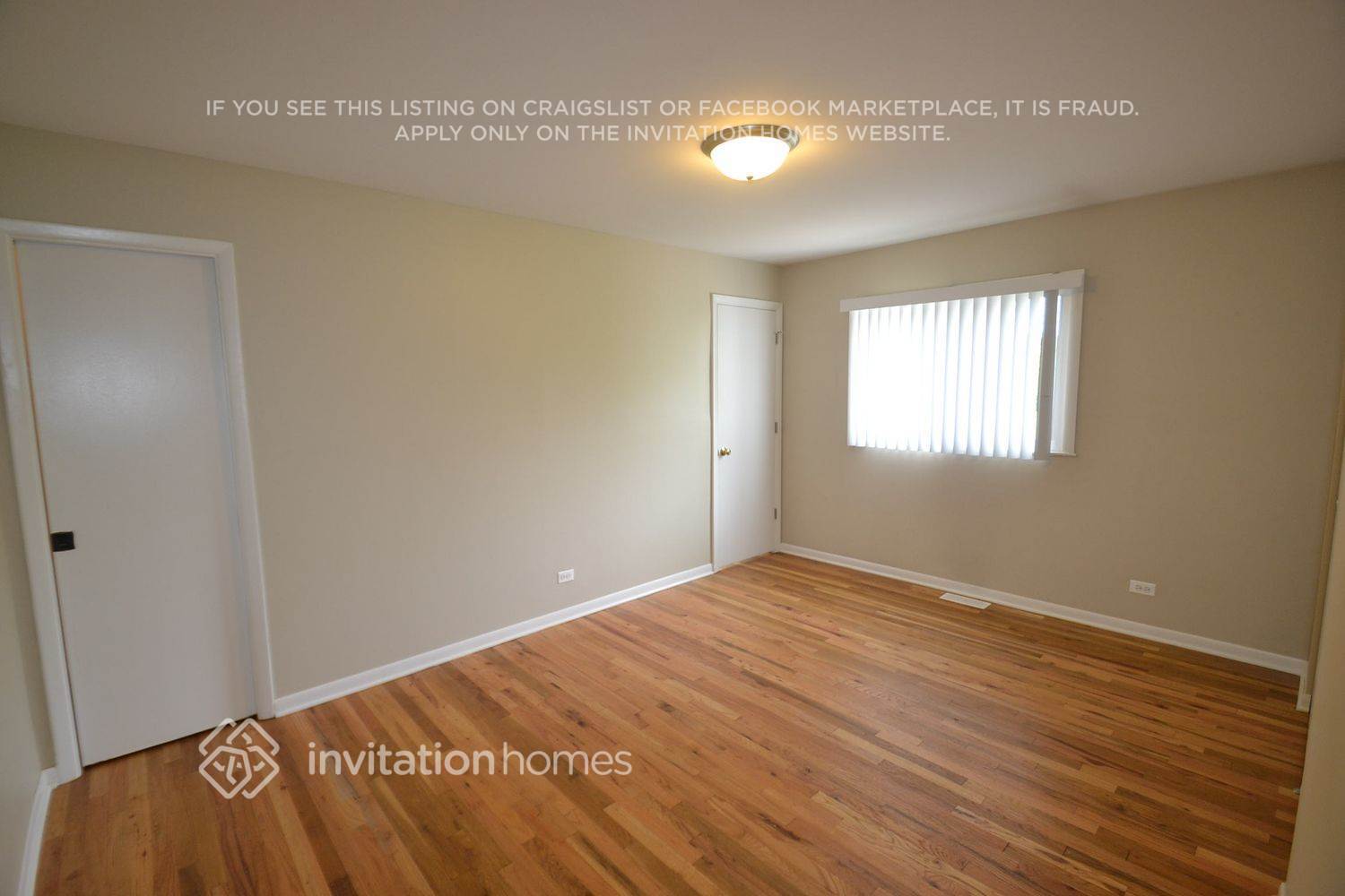 Building Photo - 325 Glendale Ln