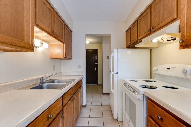 Building Photo - 4052 Minnehaha Avenue