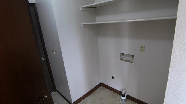 Building Photo - 2 bedroom in Loveland CO 80537