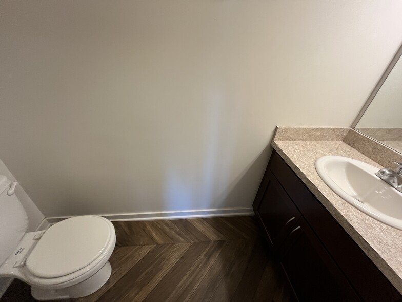 Building Photo - 3639 Black Star St