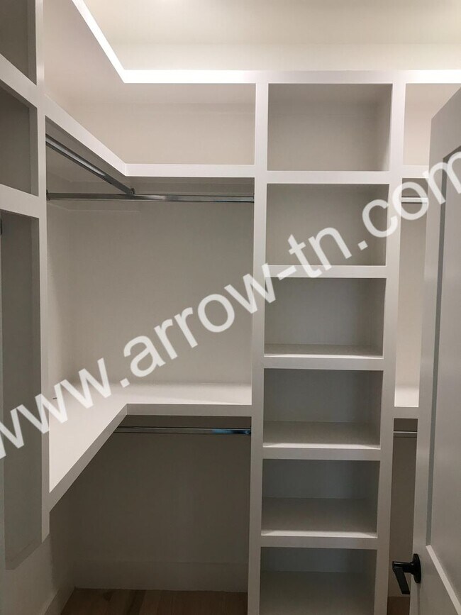 Building Photo - Beautiful New Construction for Rent in Sou...