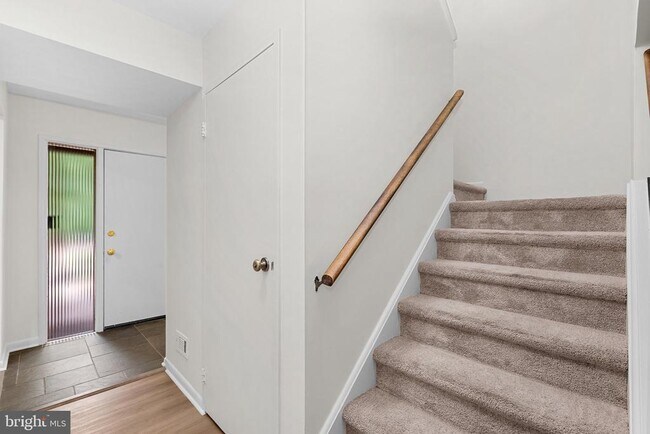 Building Photo - 11545 Hearthstone Ct