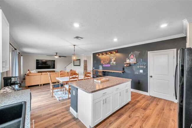 Building Photo - 3737 Copperspring Blvd