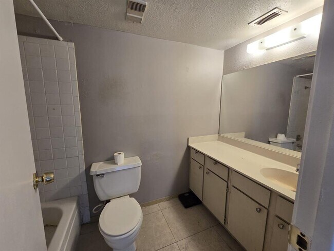 Building Photo - 17230 Imperial Valley Dr