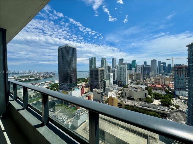 Building Photo - 159 NE 6th St