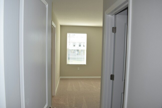 Building Photo - 17125 Blowfish Dr