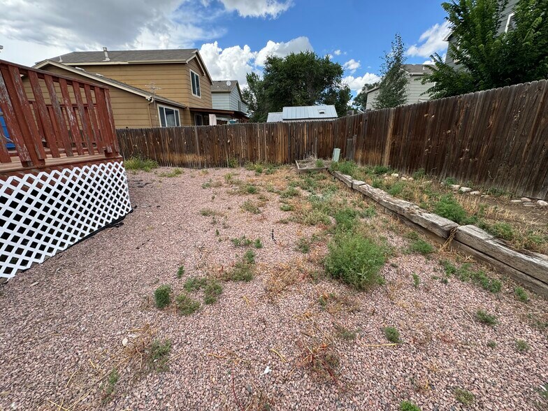 Building Photo - 4243 Gunbarrel Dr