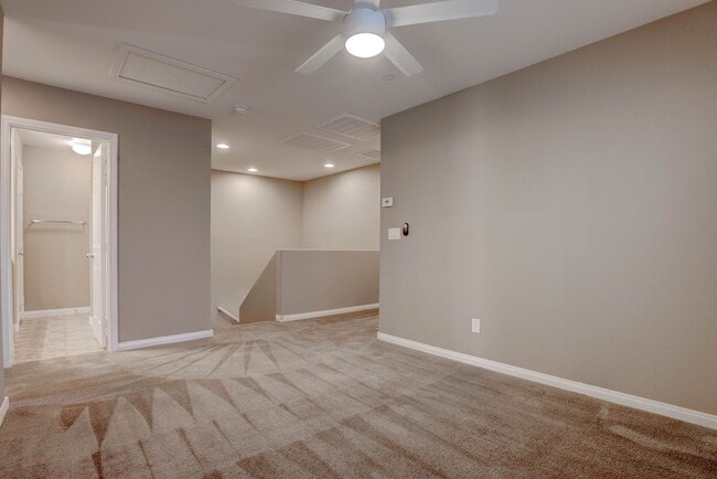 Building Photo - 3096 Bicentennial Pkwy
