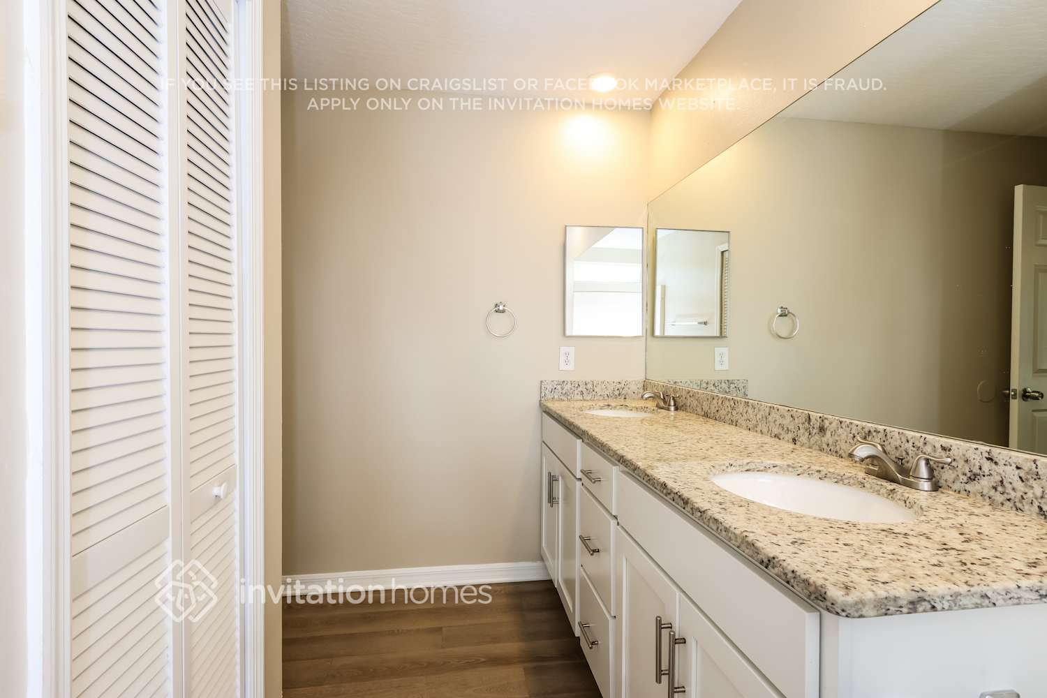 Building Photo - 624 Sheridan Woods Dr