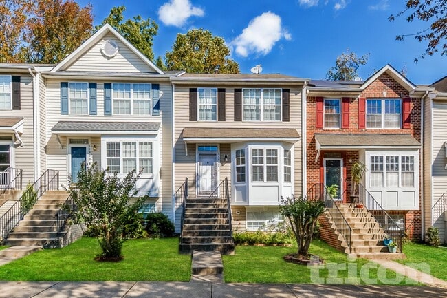 Building Photo - 11012 Mary Digges Pl