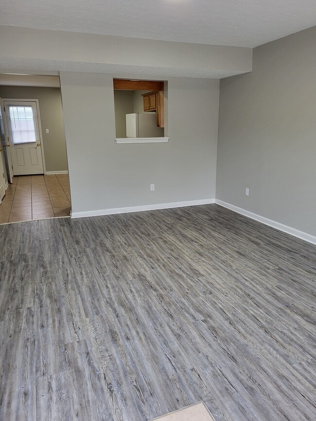 Building Photo - 1019 Brooklyn Blvd