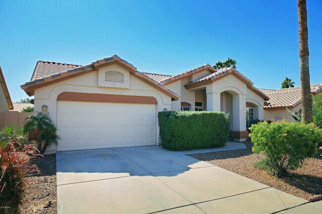 Primary Photo - 8517 W Caribbean Ln