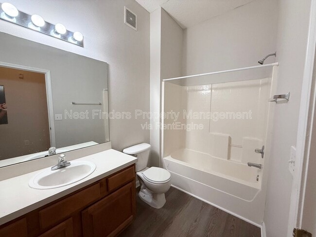 Building Photo - 9575 Amarante Cir