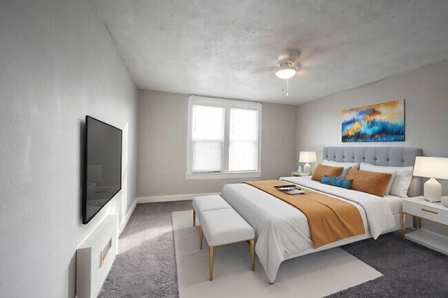 Building Photo - Charming 2-Bedroom Duplex in Indianapolis ...