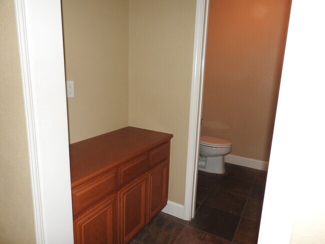 Building Photo - Gorgeous Home with Pool in Beautiful El Do...