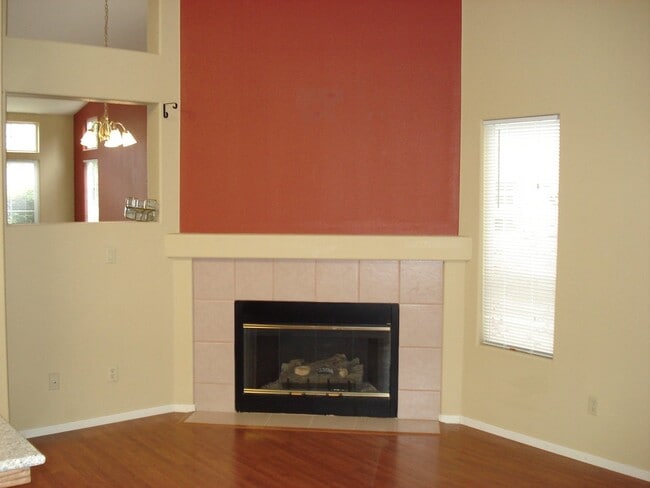 Building Photo - Four Br Single Story Home in NW Reno