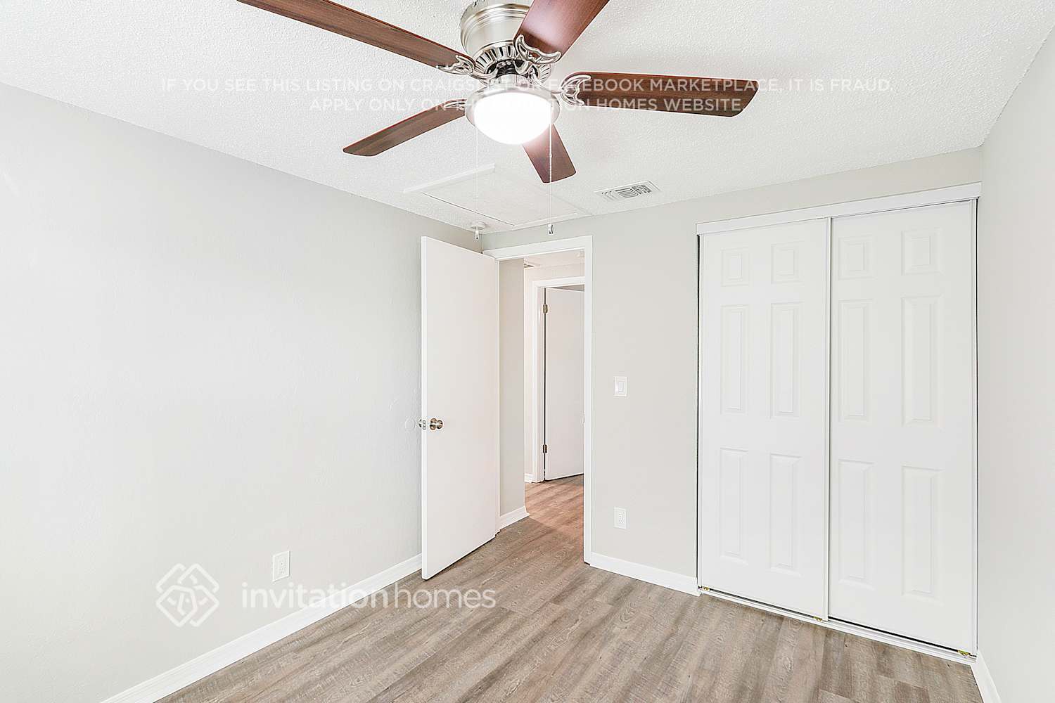 Building Photo - 10104 Enchanted Oaks Ct