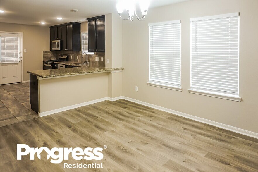 Building Photo - 5139 Misty Ln