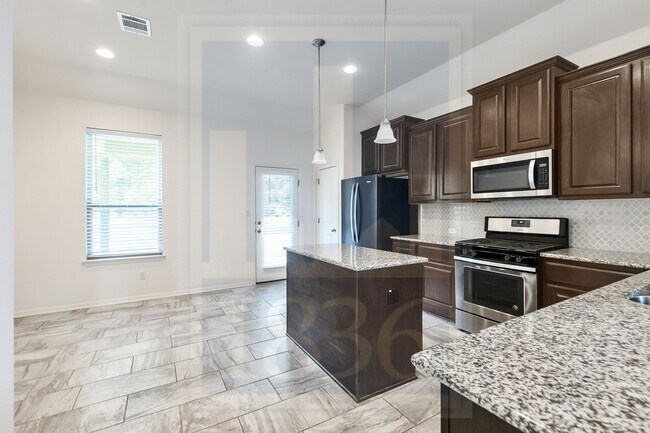 Building Photo - 872 Centerra Hills Cir