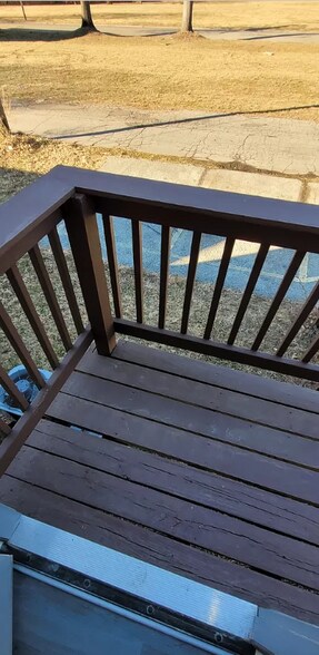 Building Photo - 744 N 70th St