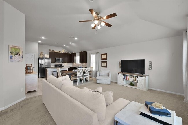 Building Photo - 2233 Forest Chestnut Dr