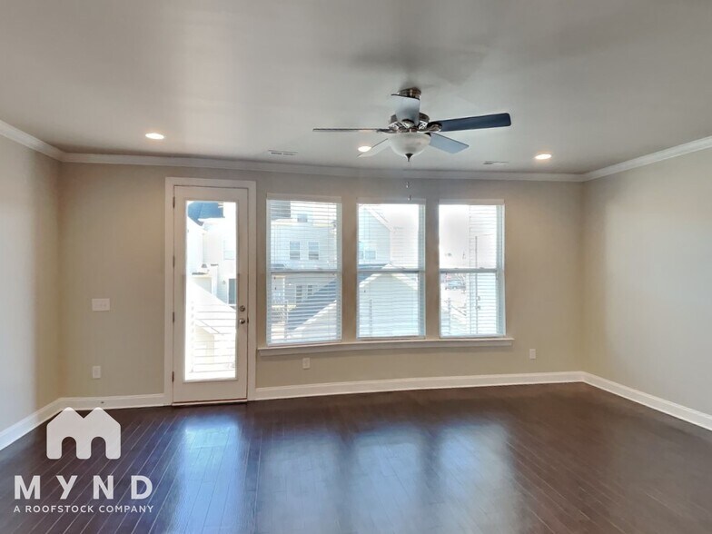 Building Photo - 3322 Bending Birch Pl