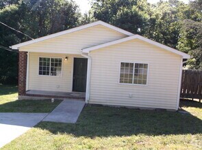 Building Photo - One Level House for Rent-Clemmonsville Rd....