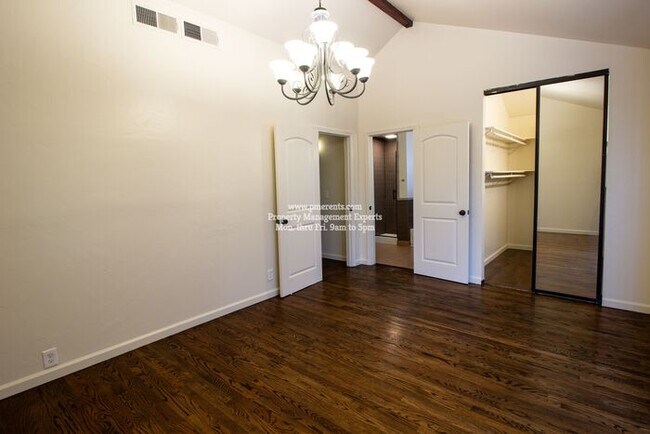 Building Photo - 2745 Princeton Ave