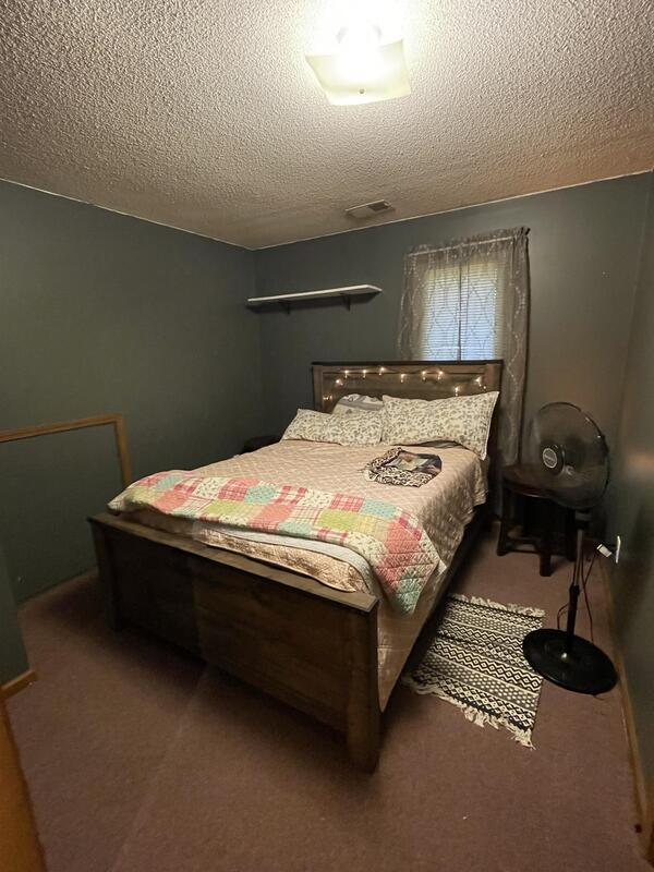 Building Photo - 122 Cedar Creek Cir