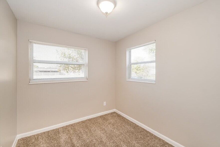 Building Photo - 5135 Archery Ave