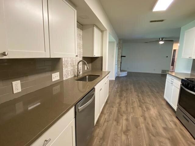 Building Photo - 900 Riddlewood Dr