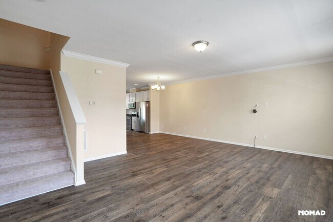 Building Photo - Charming 4BR Townhome in Apex