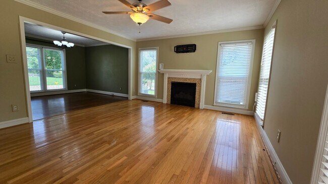 Building Photo - 4488 Penhurst Ct