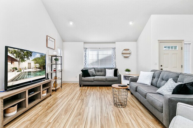 Building Photo - 3187 S Signorello Ln