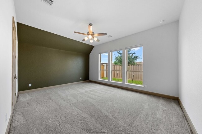 Building Photo - 316 Hulda Trl