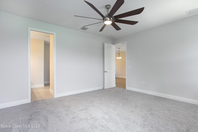 Building Photo - 8504 Loren Cove Dr