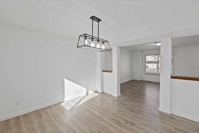 Building Photo - Spacious 6-Bedroom / 3.5-Bath Home — Great Location + Solar Savings!