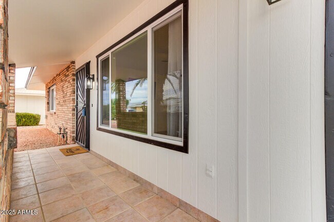 Building Photo - 13227 W Desert Glen Dr