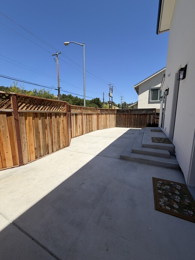 Building Photo - 3508 Parker Hill Court