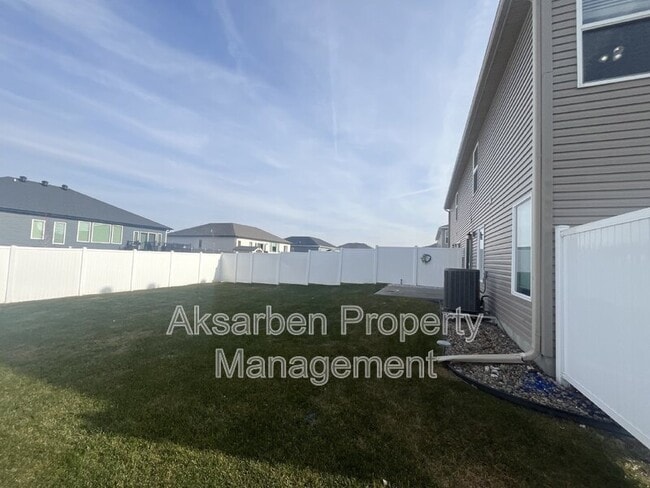 Building Photo - 5304 41st St