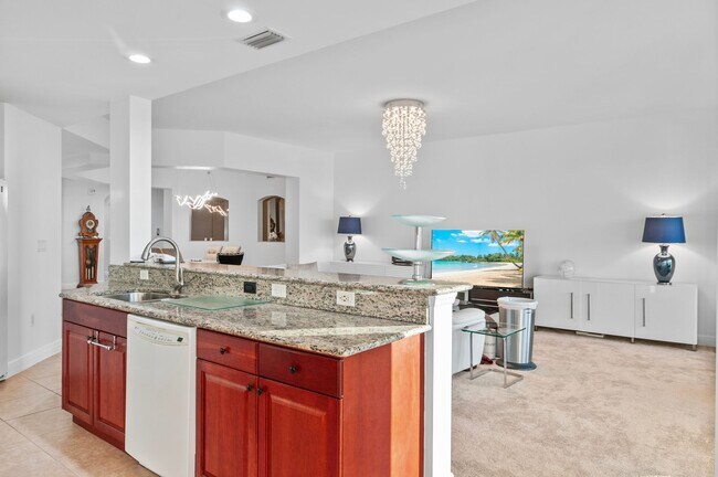 Building Photo - 6061 Silver King Blvd