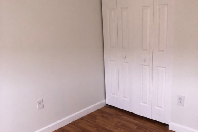 3rd Bedroom - 7415 Rhondda Dr