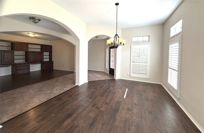 Building Photo - 1707 Magnolia Lake Ln