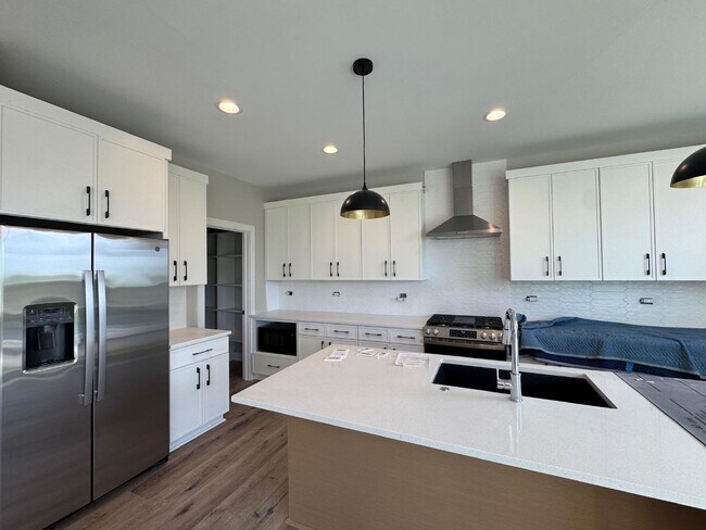 Building Photo - 12428 Limerick Ln