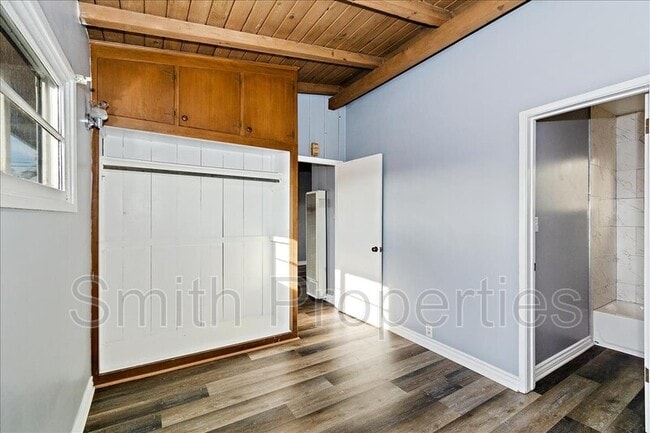 Building Photo - 4109 W 126th St