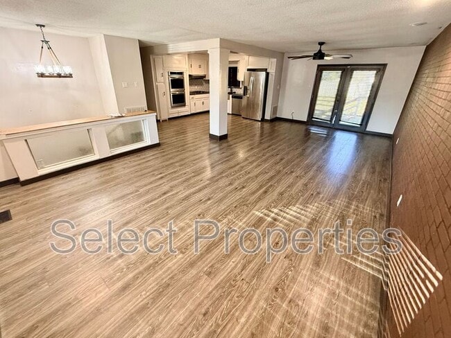 Building Photo - 1605 Dupwe Dr