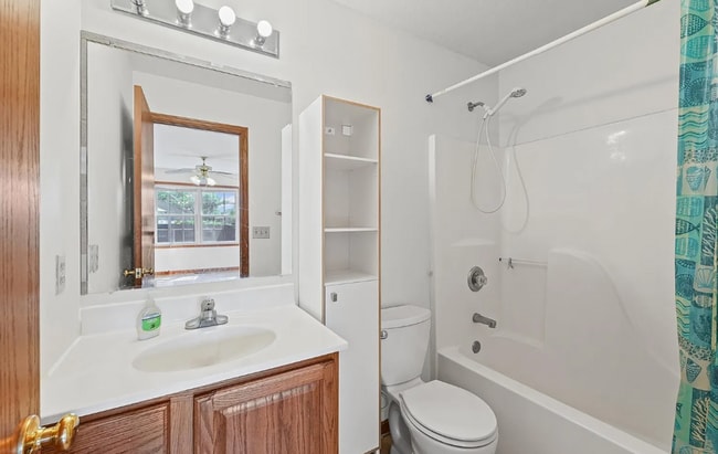 Building Photo - 3907 Aberdeen Dr