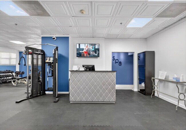 Building Photo - 4040 Galt Ocean Dr