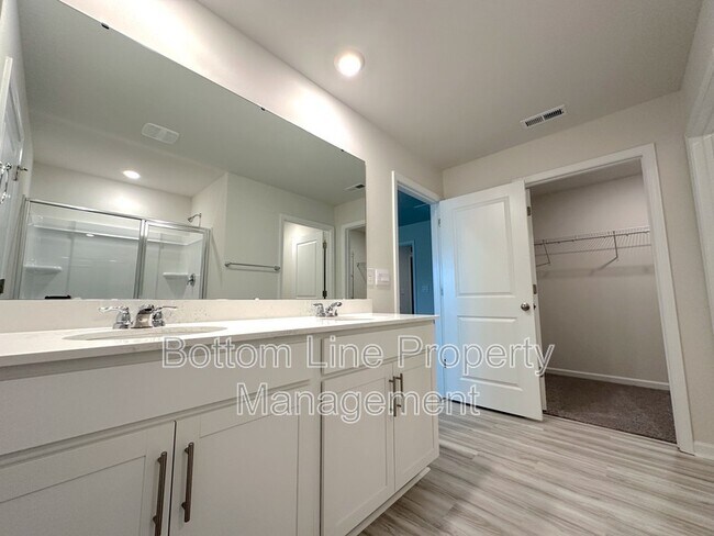 Building Photo - 509 Jacobus Ln